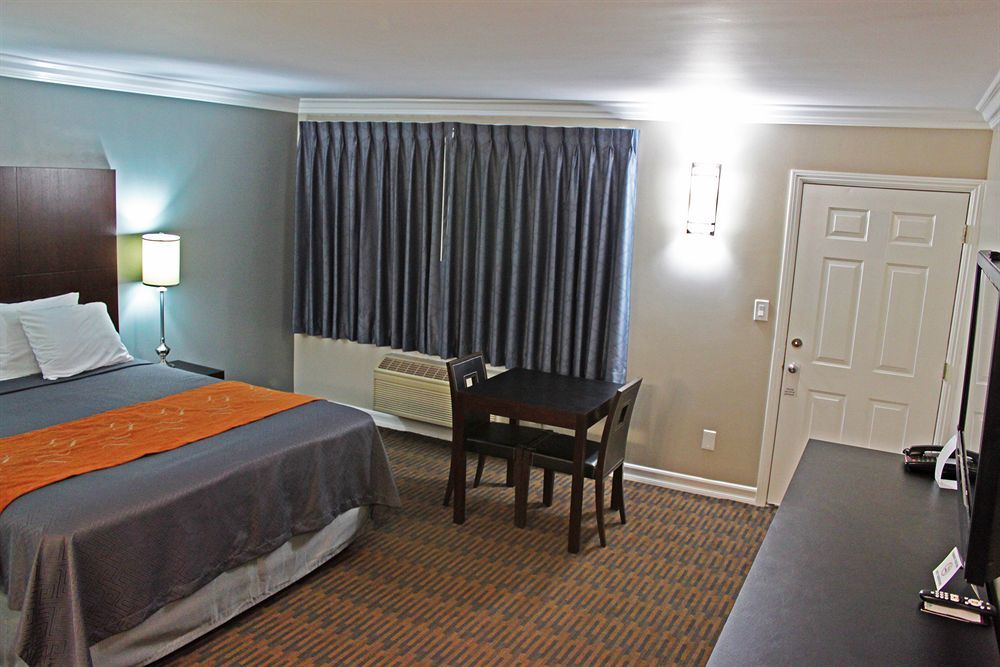 Friendly Hills Inn Whittier Buitenkant foto
