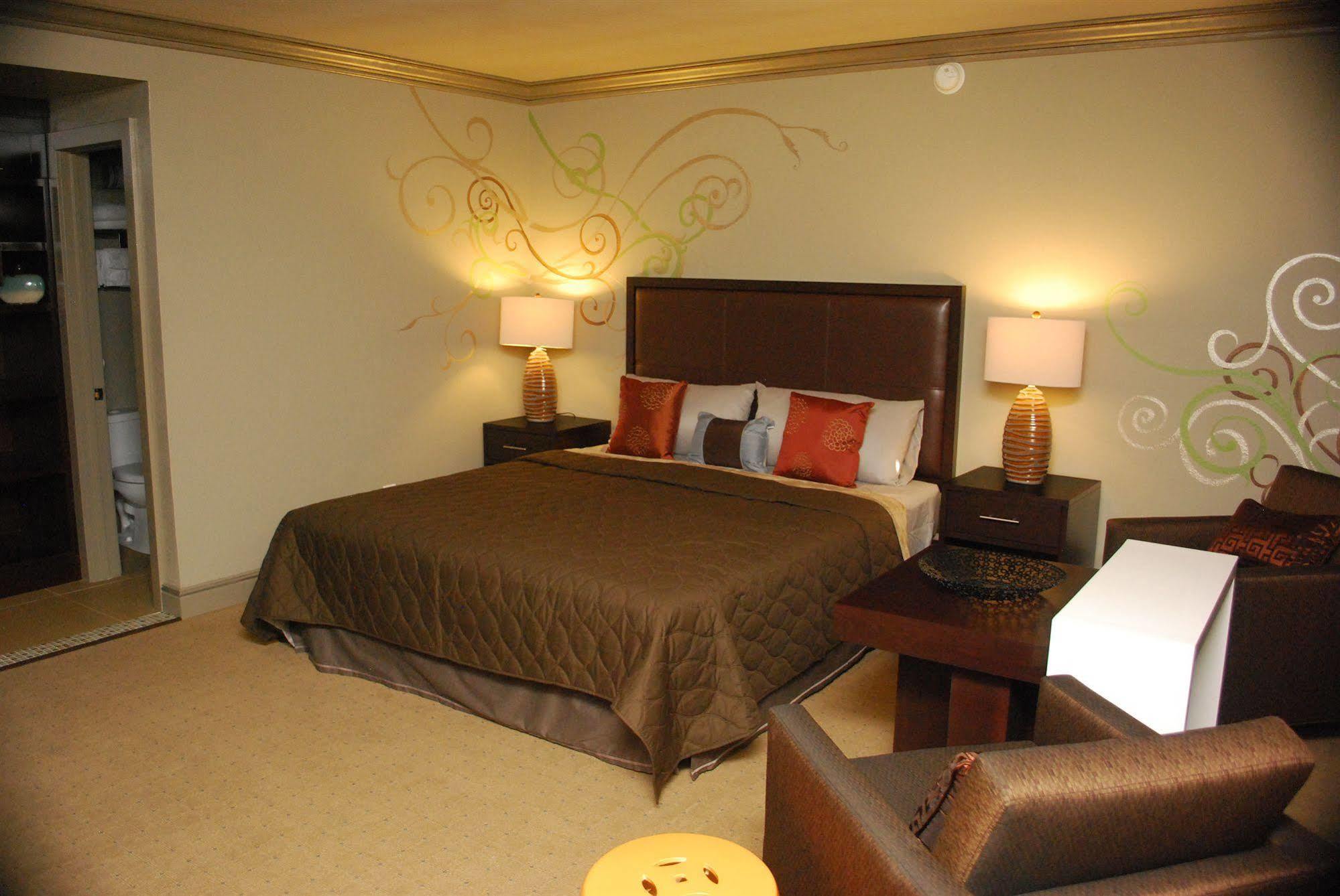 Friendly Hills Inn Whittier Buitenkant foto